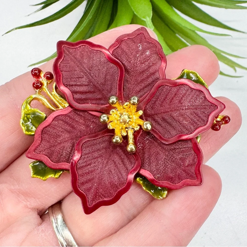 Vintage Y2K Kenneth Cole Burgundy Mesh Poinsettia Christmas Green Enamel Brooch